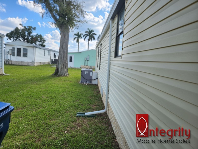 6810 Coconut Grove Circle, Ellenton, Florida 34222, 2 Bedrooms Bedrooms, ,2 BathroomsBathrooms,55-Plus Mobile Home,For Sale,Coconut Grove Circle,4309