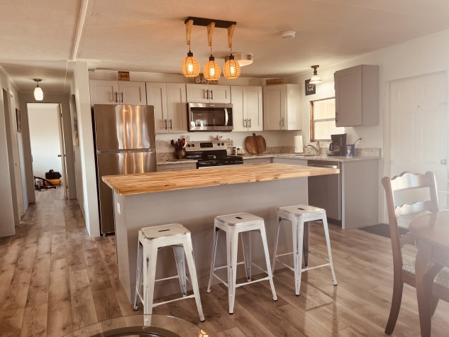 2882 Gulf to Bay Blvd, Lot 302, Clearwater, Florida 33759, 2 Bedrooms Bedrooms, ,1.5 BathroomsBathrooms,55-Plus Mobile Home,For Sale,Gulf to Bay Blvd, Lot 302,4310