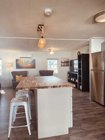 2882 Gulf to Bay Blvd, Lot 302, Clearwater, Florida 33759, 2 Bedrooms Bedrooms, ,1.5 BathroomsBathrooms,55-Plus Mobile Home,For Sale,Gulf to Bay Blvd, Lot 302,4310