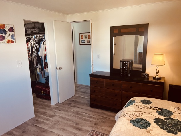 2882 Gulf to Bay Blvd, Lot 302, Clearwater, Florida 33759, 2 Bedrooms Bedrooms, ,1.5 BathroomsBathrooms,55-Plus Mobile Home,For Sale,Gulf to Bay Blvd, Lot 302,4310