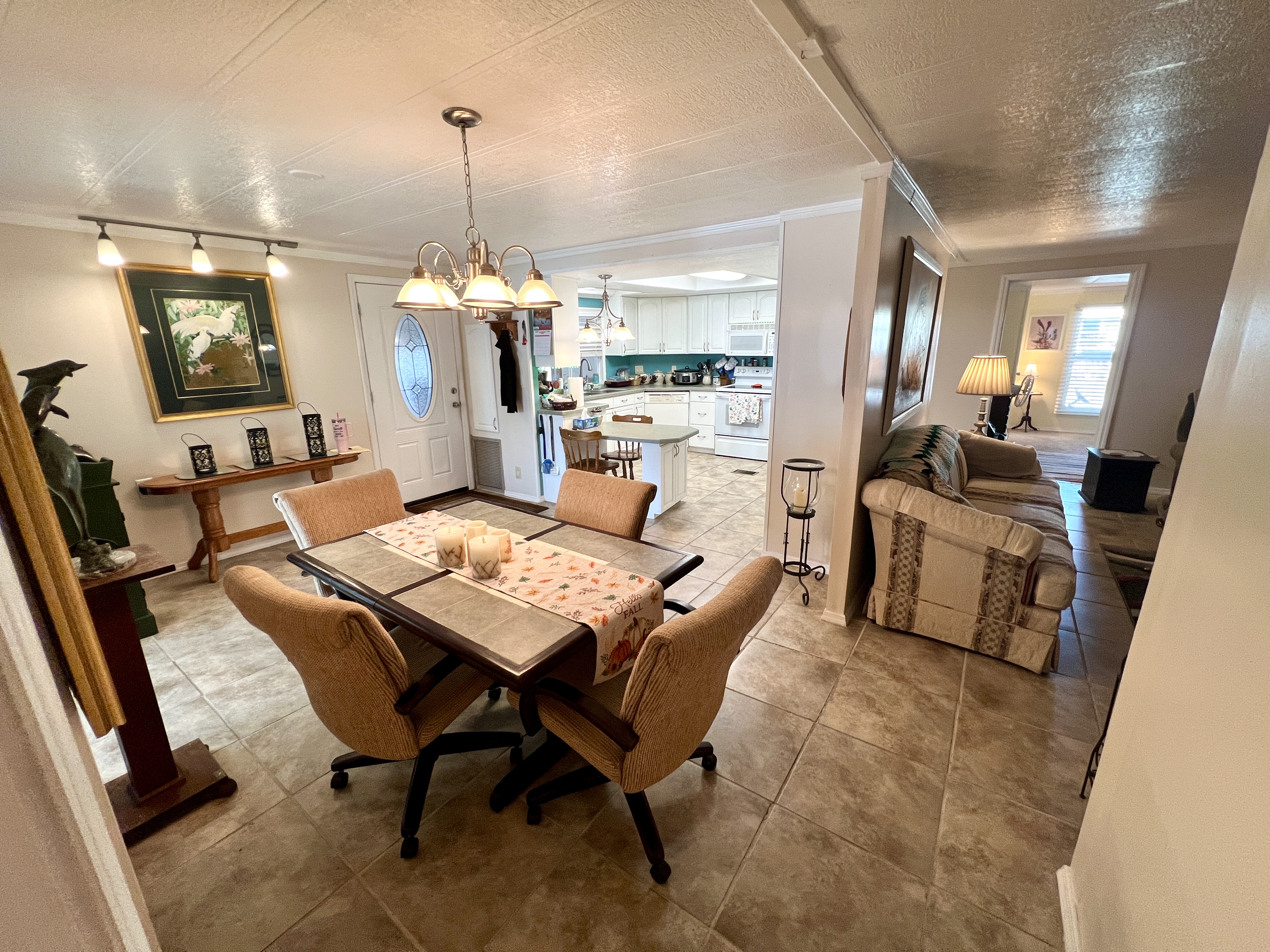 7403 Royal Crest Dr, Ellenton, Florida 34222, 3 Bedrooms Bedrooms, ,2 BathroomsBathrooms,55-Plus Mobile Home,For Sale,Royal Crest Dr,4311