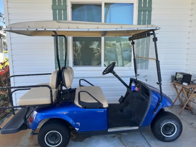 7403 Royal Crest Dr, Ellenton, Florida 34222, 3 Bedrooms Bedrooms, ,2 BathroomsBathrooms,55-Plus Mobile Home,For Sale,Royal Crest Dr,4311