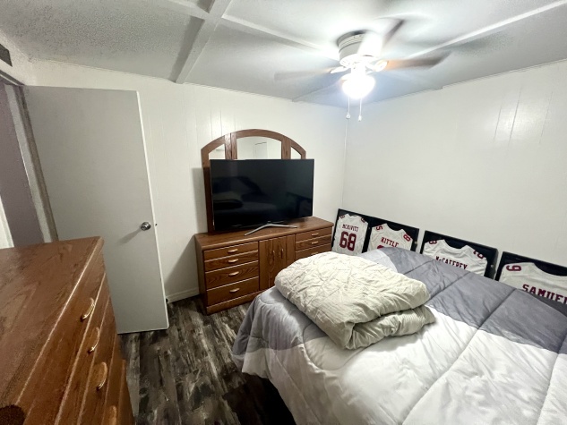 7328 Kings Drive, Ellenton, Florida 34222, 2 Bedrooms Bedrooms, ,2 BathroomsBathrooms,55-Plus Mobile Home,For Sale,Kings Drive,4312