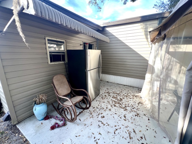 7328 Kings Drive, Ellenton, Florida 34222, 2 Bedrooms Bedrooms, ,2 BathroomsBathrooms,55-Plus Mobile Home,For Sale,Kings Drive,4312