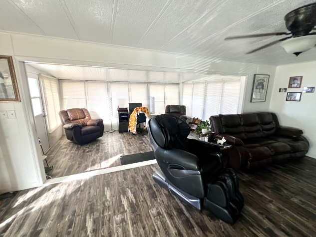 7328 Kings Drive, Ellenton, Florida 34222, 2 Bedrooms Bedrooms, ,2 BathroomsBathrooms,55-Plus Mobile Home,For Sale,Kings Drive,4312