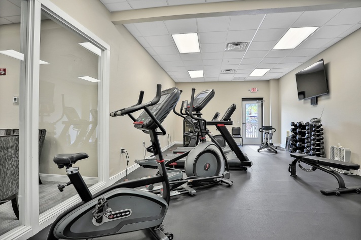 5416 Newman, Port Orange, Florida 32127, 2 Bedrooms Bedrooms, ,1.5 BathroomsBathrooms,55-Plus Mobile Home,For Sale,Newman ,4313