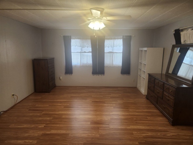 29081 US Hwy 19 N, Lot 339, Clearwater, Florida 33761, 2 Bedrooms Bedrooms, ,2 BathroomsBathrooms,55-Plus Mobile Home,For Sale,US Hwy 19 N, Lot 339,4315