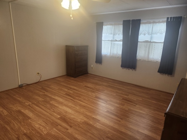 29081 US Hwy 19 N, Lot 339, Clearwater, Florida 33761, 2 Bedrooms Bedrooms, ,2 BathroomsBathrooms,55-Plus Mobile Home,For Sale,US Hwy 19 N, Lot 339,4315