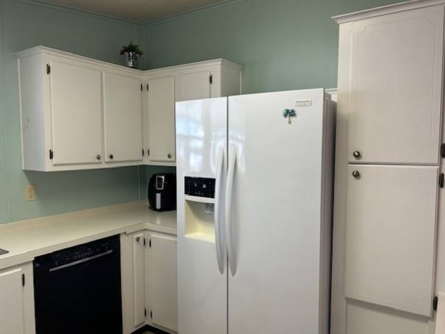 3003 Pindo Palm Pl, Ellenton, Florida 34222, 2 Bedrooms Bedrooms, ,2 BathroomsBathrooms,55-Plus Mobile Home,For Sale,Pindo Palm Pl,4316