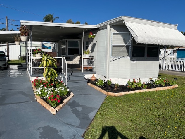 2463 Gulf to Bay Blvd, Lot 250, Clearwater, Florida 33765, 2 Bedrooms Bedrooms, ,1 BathroomBathrooms,55-Plus Mobile Home,For Sale,Gulf to Bay Blvd, Lot 250,4319