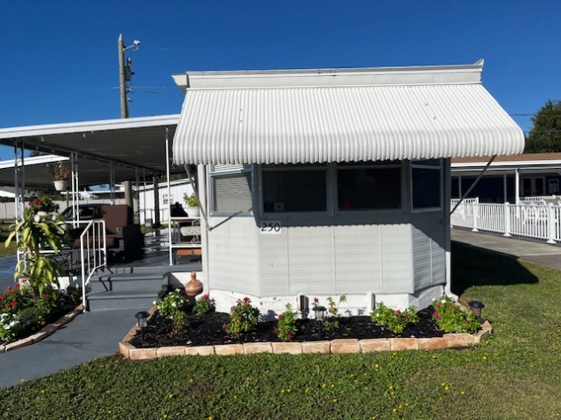 2463 Gulf to Bay Blvd, Lot 250, Clearwater, Florida 33765, 2 Bedrooms Bedrooms, ,1 BathroomBathrooms,55-Plus Mobile Home,For Sale,Gulf to Bay Blvd, Lot 250,4319