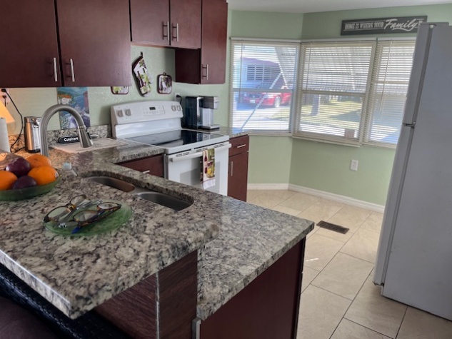 2463 Gulf to Bay Blvd, Lot 250, Clearwater, Florida 33765, 2 Bedrooms Bedrooms, ,1 BathroomBathrooms,55-Plus Mobile Home,For Sale,Gulf to Bay Blvd, Lot 250,4319