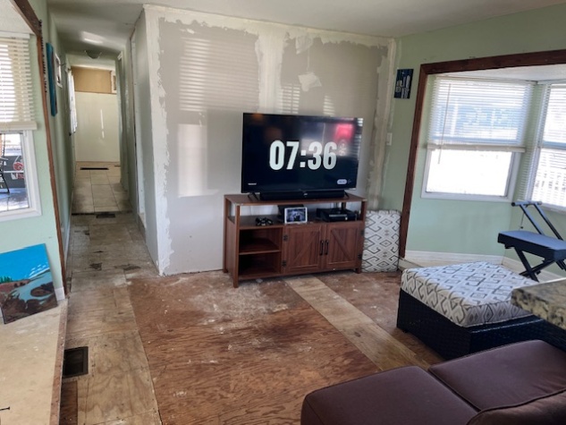 2463 Gulf to Bay Blvd, Lot 250, Clearwater, Florida 33765, 2 Bedrooms Bedrooms, ,1 BathroomBathrooms,55-Plus Mobile Home,For Sale,Gulf to Bay Blvd, Lot 250,4319