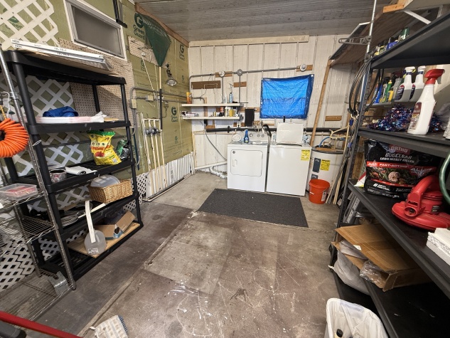 499 Red Wing Circle, Largo, Florida 33770, 2 Bedrooms Bedrooms, ,2 BathroomsBathrooms,All - Age Mobile Home,For Sale,Red Wing Circle,4325