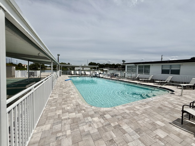 499 Red Wing Circle, Largo, Florida 33770, 2 Bedrooms Bedrooms, ,2 BathroomsBathrooms,All - Age Mobile Home,For Sale,Red Wing Circle,4325