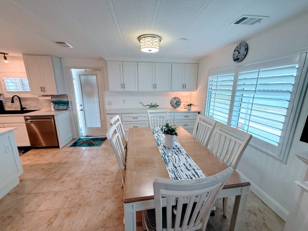 499 Red Wing Circle, Largo, Florida 33770, 2 Bedrooms Bedrooms, ,2 BathroomsBathrooms,All - Age Mobile Home,For Sale,Red Wing Circle,4325