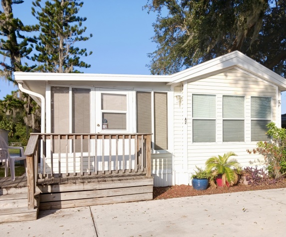 9303 Bayshore Road, Lot A2, Palmetto, Florida 34221, 2 Bedrooms Bedrooms, ,1 BathroomBathrooms,55-Plus Mobile Home,For Sale,9303 Bayshore Road, Lot A2,4326