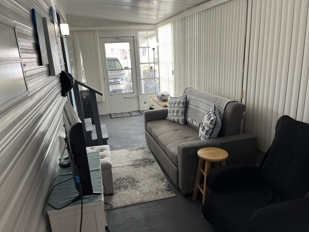 8225 Arevee Dr, Lot 843, New Port Richey, Florida 34653, 1 Bedroom Bedrooms, ,1 BathroomBathrooms,55-Plus Mobile Home,For Sale,Arevee Dr, Lot 843,4327