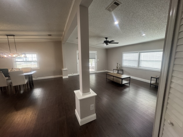 3803 Buena Vista Dr S, Ellenton, Florida 34222, 2 Bedrooms Bedrooms, ,2 BathroomsBathrooms,55-Plus Mobile Home,For Sale,Buena Vista Dr S,4331