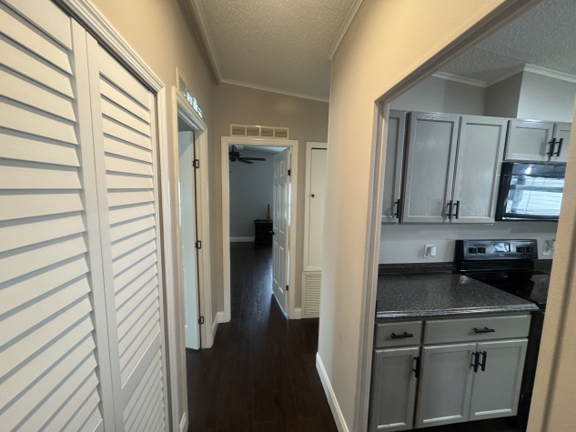 3803 Buena Vista Dr S, Ellenton, Florida 34222, 2 Bedrooms Bedrooms, ,2 BathroomsBathrooms,55-Plus Mobile Home,For Sale,Buena Vista Dr S,4331