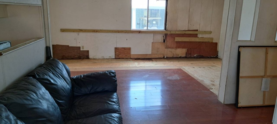 12100 Seminole Blvd, Lot 96, Largo, Florida 33778, 2 Bedrooms Bedrooms, ,2 BathroomsBathrooms,55-Plus Mobile Home,For Sale,Seminole Blvd, Lot 96,4332