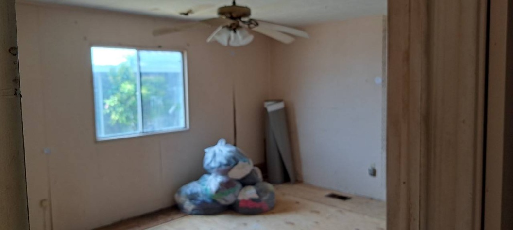 12100 Seminole Blvd, Lot 96, Largo, Florida 33778, 2 Bedrooms Bedrooms, ,2 BathroomsBathrooms,55-Plus Mobile Home,For Sale,Seminole Blvd, Lot 96,4332