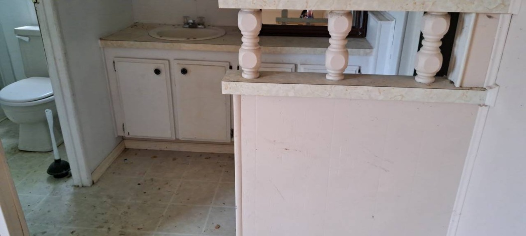 12100 Seminole Blvd, Lot 96, Largo, Florida 33778, 2 Bedrooms Bedrooms, ,2 BathroomsBathrooms,55-Plus Mobile Home,For Sale,Seminole Blvd, Lot 96,4332