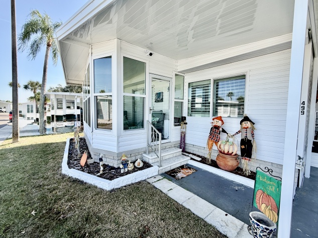 499 Red Wing Circle, Largo, Florida 33770, 2 Bedrooms Bedrooms, ,2 BathroomsBathrooms,All - Age Mobile Home,For Sale,Red Wing Circle,4336