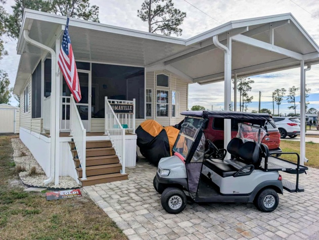 2206 Chaney Dr, Lot 527, Ruskin, Florida 33570, 2 Bedrooms Bedrooms, ,1 BathroomBathrooms,55-Plus Mobile Home,For Sale,Chaney Dr, Lot 527,4337