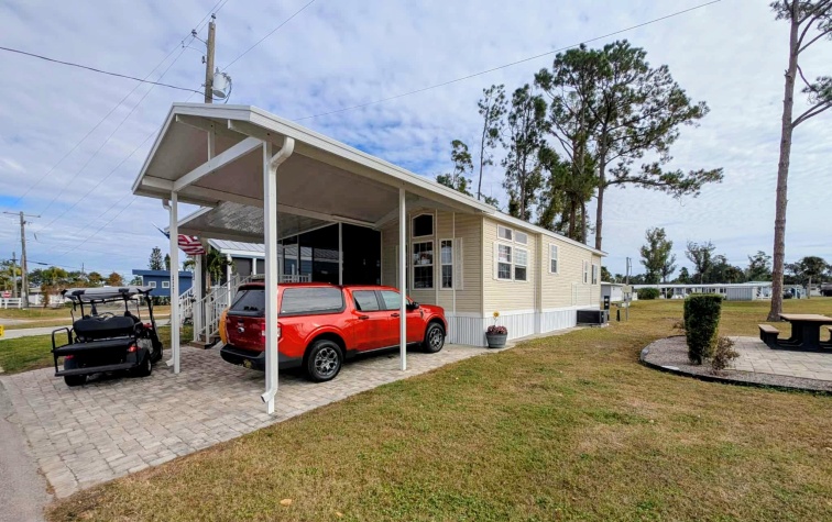 2206 Chaney Dr, Lot 527, Ruskin, Florida 33570, 2 Bedrooms Bedrooms, ,1 BathroomBathrooms,55-Plus Mobile Home,For Sale,Chaney Dr, Lot 527,4337