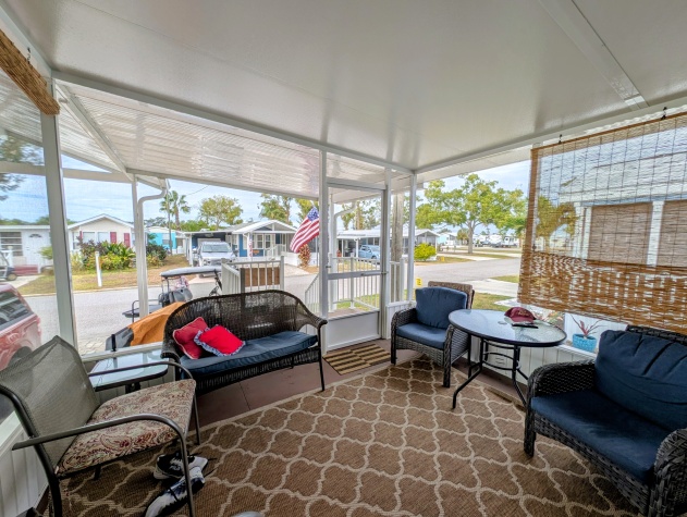 2206 Chaney Dr, Lot 527, Ruskin, Florida 33570, 2 Bedrooms Bedrooms, ,1 BathroomBathrooms,55-Plus Mobile Home,For Sale,Chaney Dr, Lot 527,4337