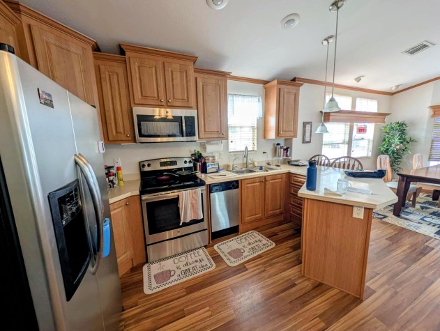 2206 Chaney Dr, Lot 527, Ruskin, Florida 33570, 2 Bedrooms Bedrooms, ,1 BathroomBathrooms,55-Plus Mobile Home,For Sale,Chaney Dr, Lot 527,4337