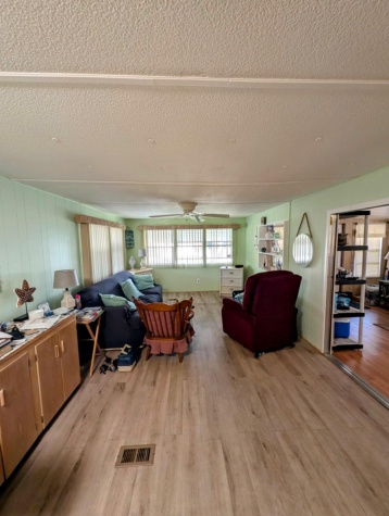 1627 Wheelhouse Circle, Ruskin, Florida 33570, 2 Bedrooms Bedrooms, ,2 BathroomsBathrooms,55-Plus Mobile Home,For Sale,Wheelhouse Circle,4338