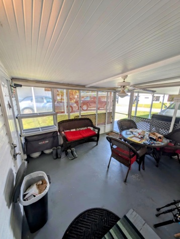 1627 Wheelhouse Circle, Ruskin, Florida 33570, 2 Bedrooms Bedrooms, ,2 BathroomsBathrooms,55-Plus Mobile Home,For Sale,Wheelhouse Circle,4338