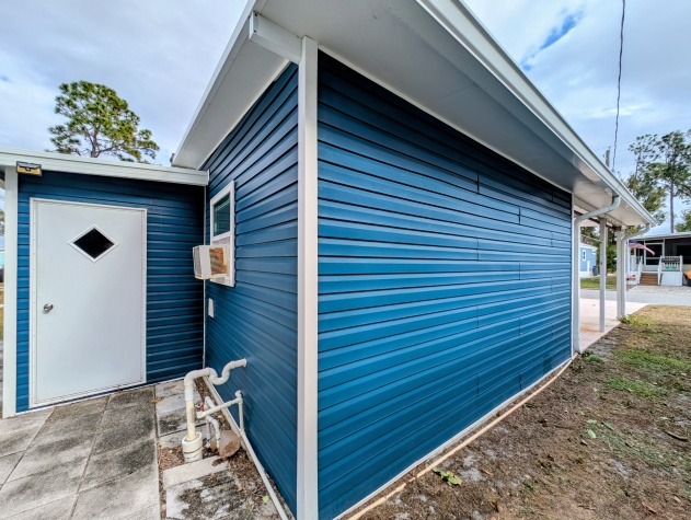 2206 Chaney Dr, Lot 414, Ruskin, Florida 33570, 2 Bedrooms Bedrooms, ,1 BathroomBathrooms,55-Plus Mobile Home,For Sale,Chaney Dr, Lot 414,4339