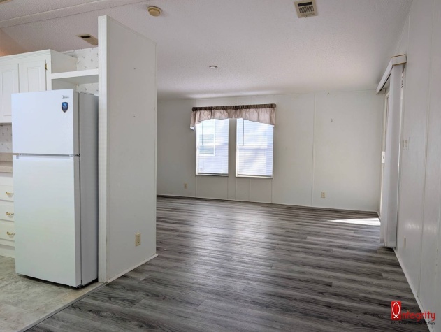 230 57th Ct E, Palmetto, Florida 34221, 2 Bedrooms Bedrooms, ,2 BathroomsBathrooms,55-Plus Mobile Home,For Sale,57th Ct E,4340