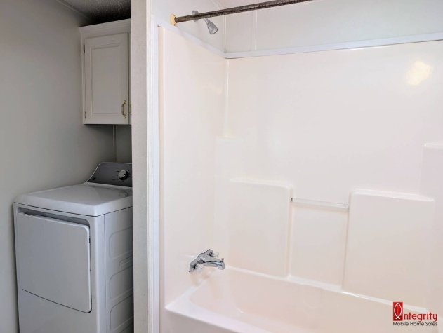 230 57th Ct E, Palmetto, Florida 34221, 2 Bedrooms Bedrooms, ,2 BathroomsBathrooms,55-Plus Mobile Home,For Sale,57th Ct E,4340