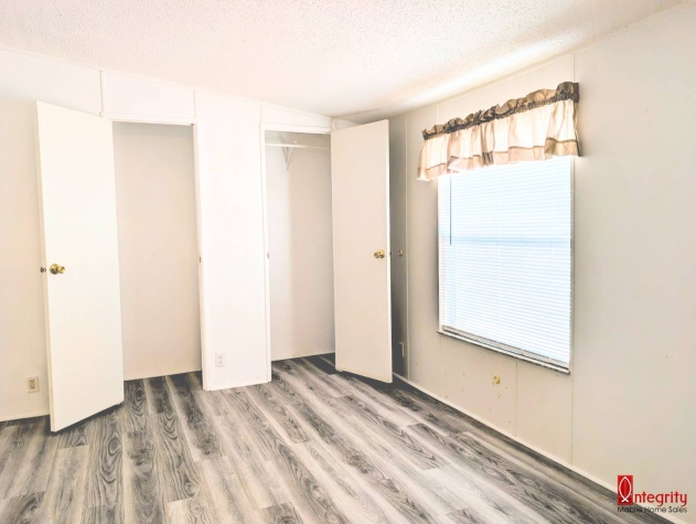 230 57th Ct E, Palmetto, Florida 34221, 2 Bedrooms Bedrooms, ,2 BathroomsBathrooms,55-Plus Mobile Home,For Sale,57th Ct E,4340