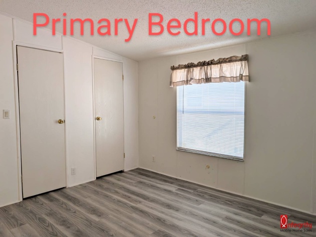 230 57th Ct E, Palmetto, Florida 34221, 2 Bedrooms Bedrooms, ,2 BathroomsBathrooms,55-Plus Mobile Home,For Sale,57th Ct E,4340