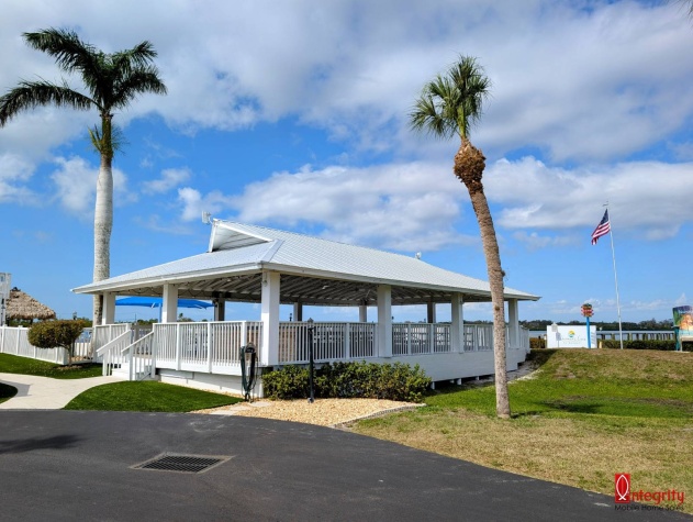 230 57th Ct E, Palmetto, Florida 34221, 2 Bedrooms Bedrooms, ,2 BathroomsBathrooms,55-Plus Mobile Home,For Sale,57th Ct E,4340