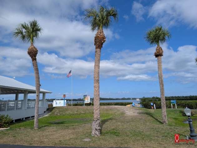 230 57th Ct E, Palmetto, Florida 34221, 2 Bedrooms Bedrooms, ,2 BathroomsBathrooms,55-Plus Mobile Home,For Sale,57th Ct E,4340