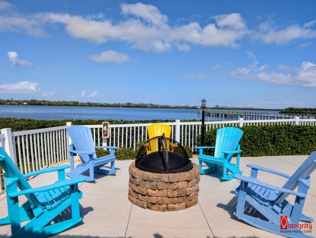 230 57th Ct E, Palmetto, Florida 34221, 2 Bedrooms Bedrooms, ,2 BathroomsBathrooms,55-Plus Mobile Home,For Sale,57th Ct E,4340