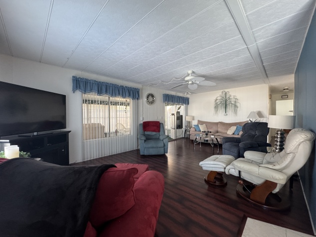 2954 Ryder St, Sarasota, Florida 34234, 2 Bedrooms Bedrooms, ,2 BathroomsBathrooms,55-Plus Mobile Home,For Sale,Ryder St,4341