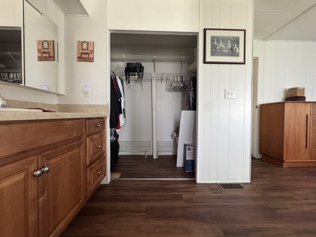 2954 Ryder St, Sarasota, Florida 34234, 2 Bedrooms Bedrooms, ,2 BathroomsBathrooms,55-Plus Mobile Home,For Sale,Ryder St,4341