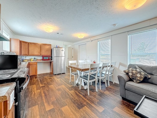 3503 58th Ave N, Lot 48, St Petersbug, Florida 33714, 2 Bedrooms Bedrooms, ,1 BathroomBathrooms,55-Plus Mobile Home,For Sale,58th Ave N, Lot 48,4342