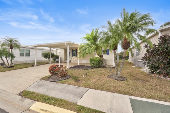 8711 26th Avenue E, Palmetto, Florida 34221, 2 Bedrooms Bedrooms, ,2 BathroomsBathrooms,55-Plus Mobile Home,For Sale,26th Avenue E,4344