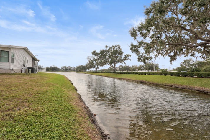 8711 26th Avenue E, Palmetto, Florida 34221, 2 Bedrooms Bedrooms, ,2 BathroomsBathrooms,55-Plus Mobile Home,For Sale,26th Avenue E,4344