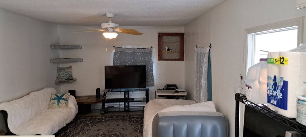 3565 58th Avenue N, Lot 138, St Petersburg, Florida 33714, 1 Bedroom Bedrooms, 1 Room Rooms,55-Plus Mobile Home,For Sale,58th Avenue N, Lot 138,4347