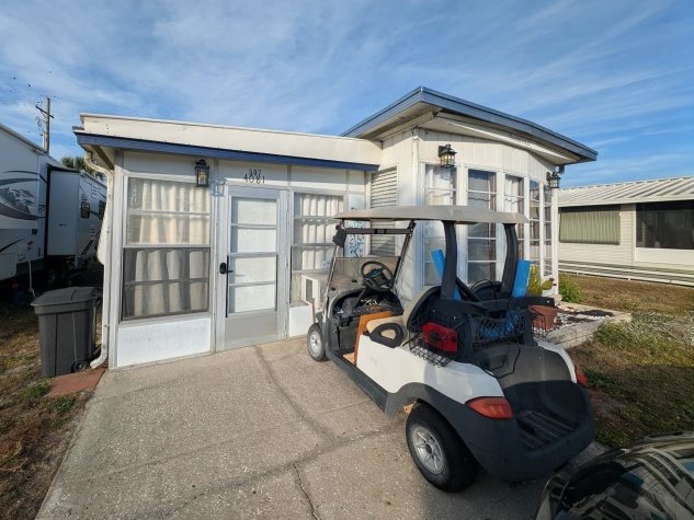 4081 Honolulu Dr, Ruskin, Florida 33570, 1 Bedroom Bedrooms, ,1 BathroomBathrooms,55-Plus Mobile Home,For Sale,Honolulu Dr,4348