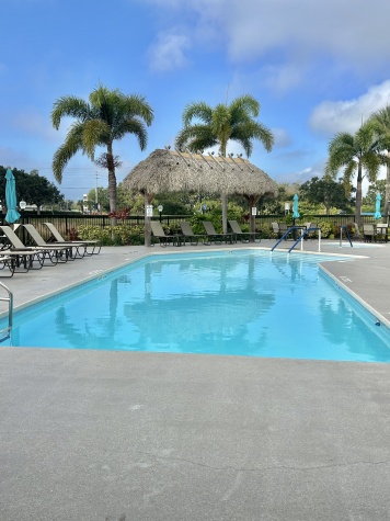 8606 27th Ave E, Palmetto, Florida 34221, 2 Bedrooms Bedrooms, ,2 BathroomsBathrooms,55-Plus Mobile Home,For Sale,27th Ave E,4352